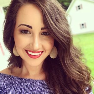 Meet your posher-Hannah